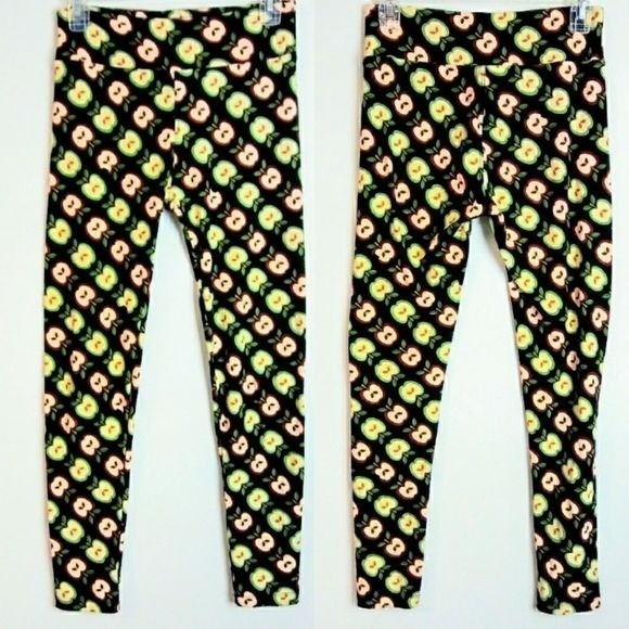 LulaRoe Black Pants w/ Green Red Half Apple Print - Picture 1 of 4